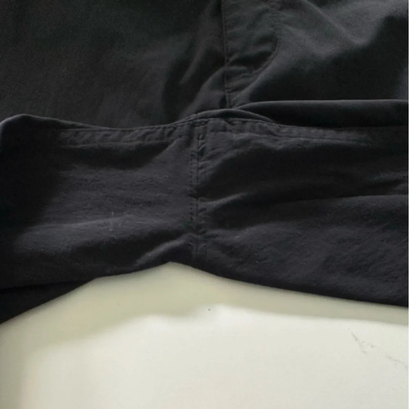 Royal Robbins Outdoor Hiking Pants Capri Length Size 6 Black Performance - Picture 10 of 10
